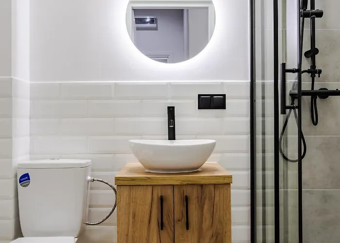 Lazarz Mini شقة بوزنان